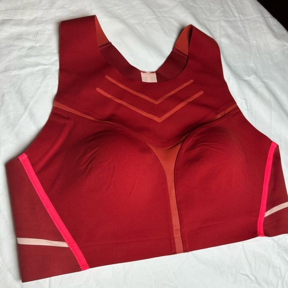 Brooks Red Sports Bra - Picture 9 of 16